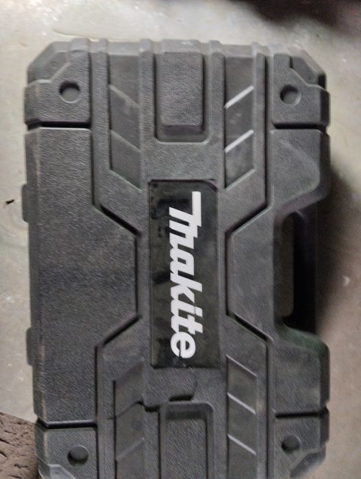 Продам перфораторы 2 шт.