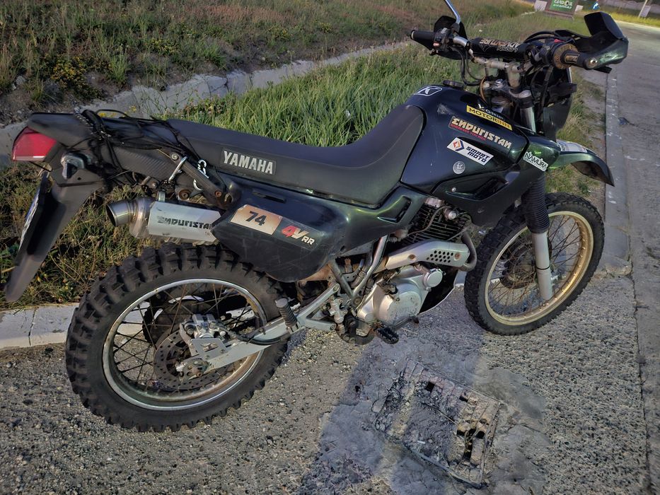 Vând Yamaha XT 600 E model 2001
