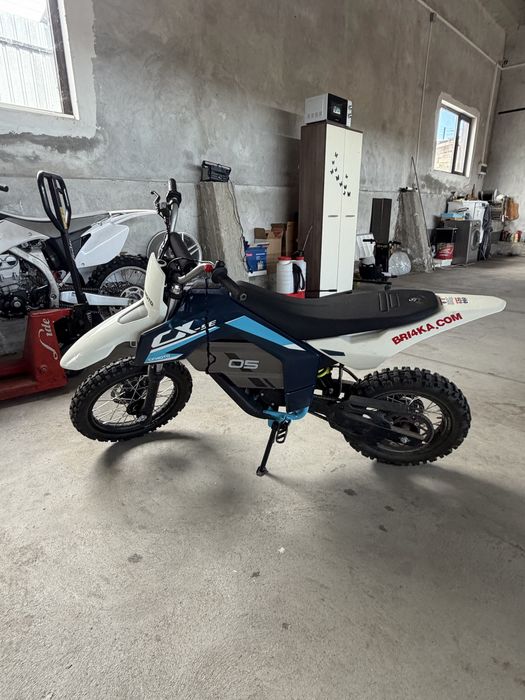 Електрически мотоциклет CF MOTO CX-5E