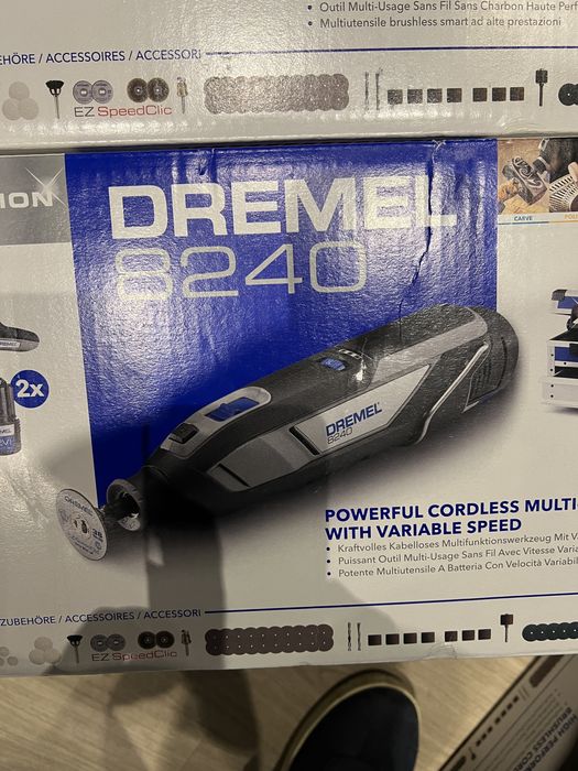Freza Dremel 8240 cu 65 accesorii-Sigilata