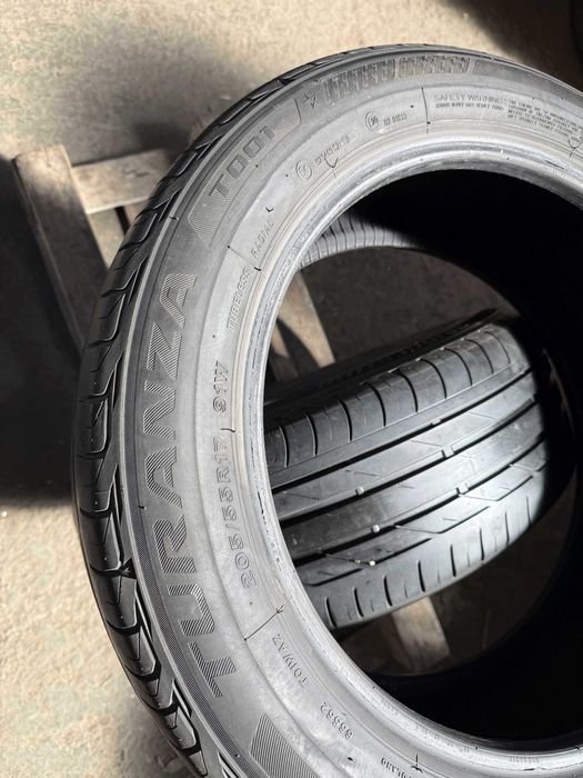 2x Anvelope Vara 205/55 R17 - Bridgestone Turanza T001 cu steluta BMW