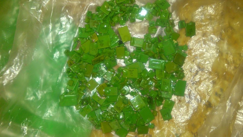 Приём плат и радиодеталей 10 000 т