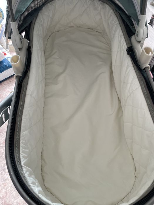 Продам коляску,зима-лето.