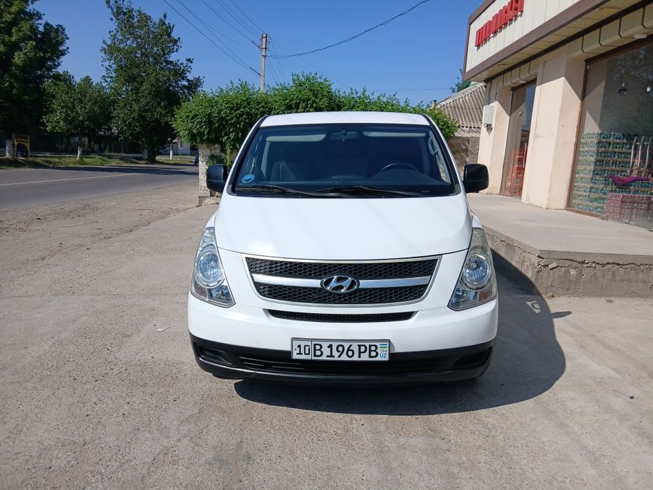 Hyundai starex H-1