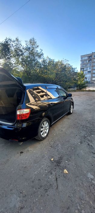 Тайота ипсум 2008 год