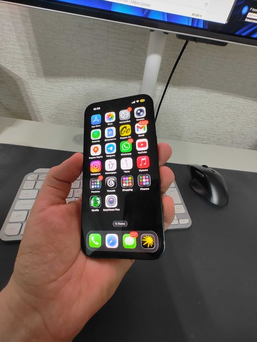IPhone 13 128GB 98% Black