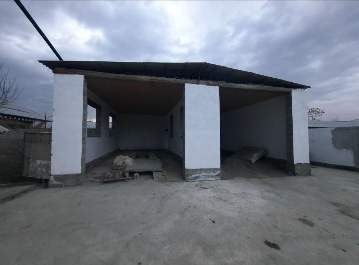 Уй сотилади срочно