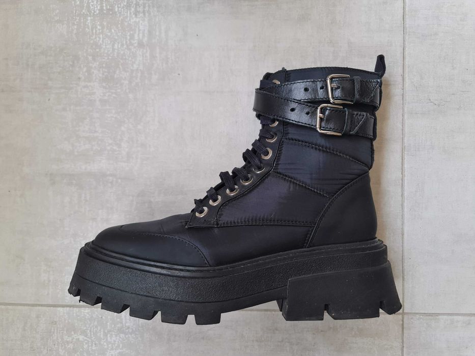 Zara NWT Quilted Boots