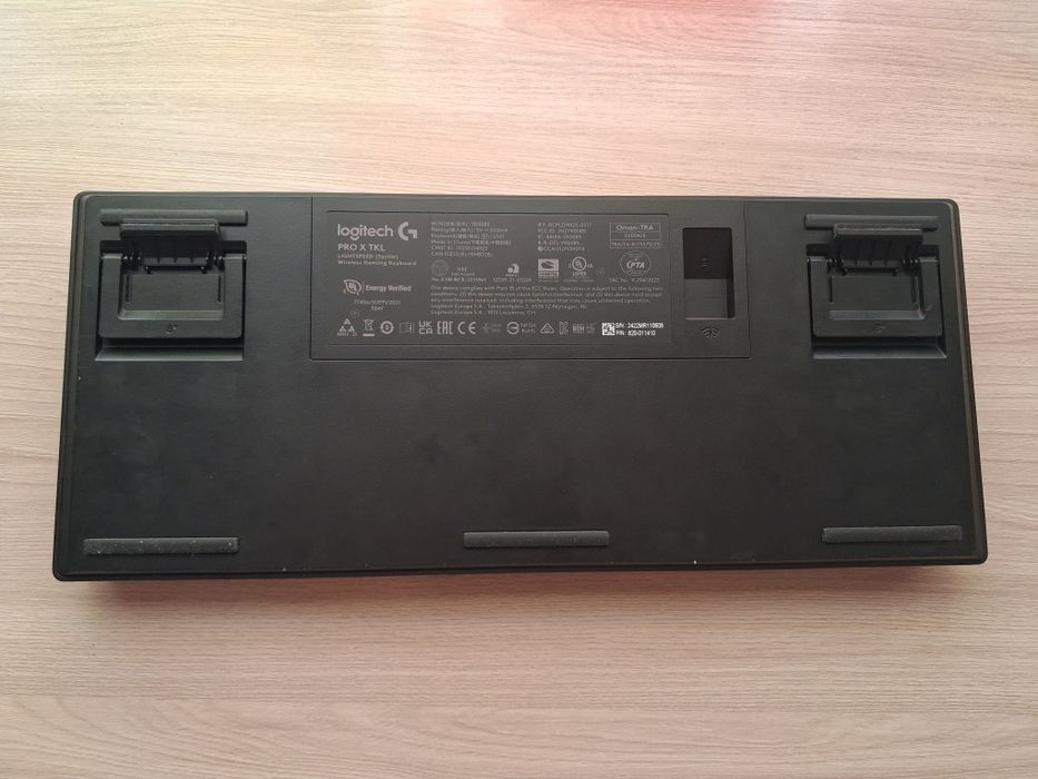 Клавиатура logitech pro x tkl