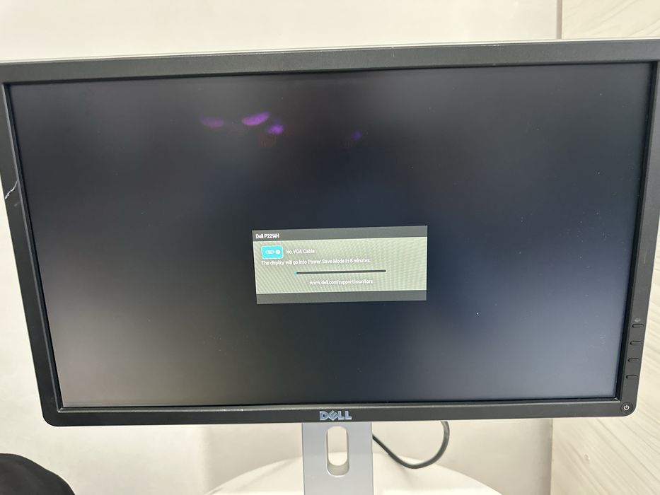 Monitor Dell P2214H 22” IPS Full HD, reglabil pe înălțime