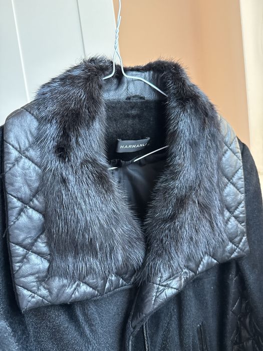 Куртка короткая с меховым воротником