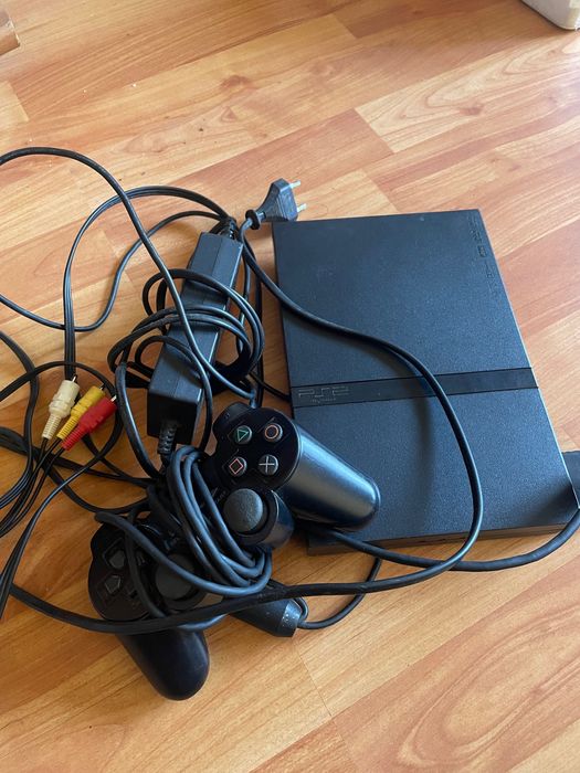 PlayStation 2 PS2 slim 2 bucăți