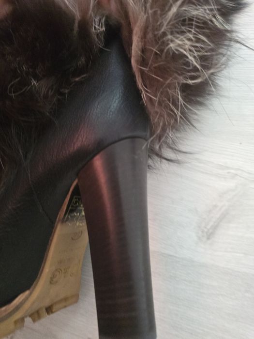 Cizme D&G blana vulpe