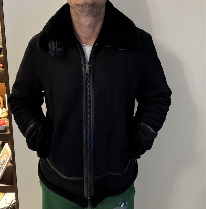 Черно кожено яке от Турция е купувано