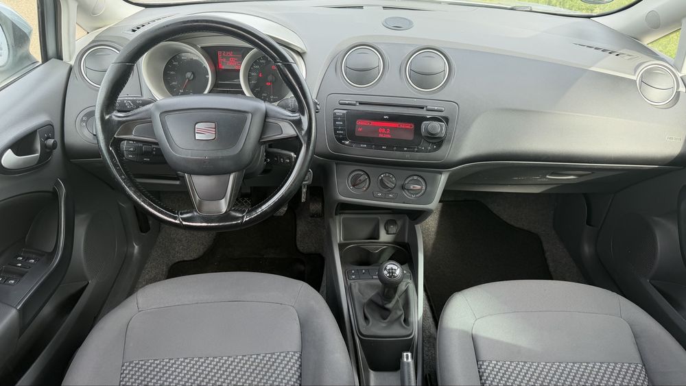 SEAT Ibiza 2010 — imagine 4