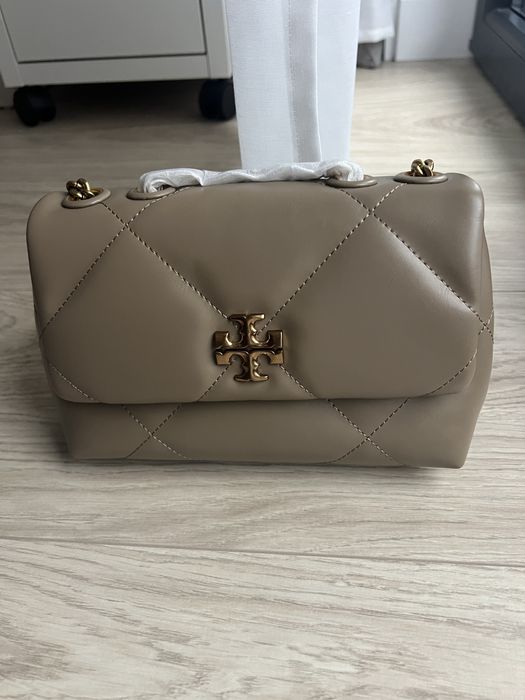 Geanta Tory Burch Kira Chevron bej