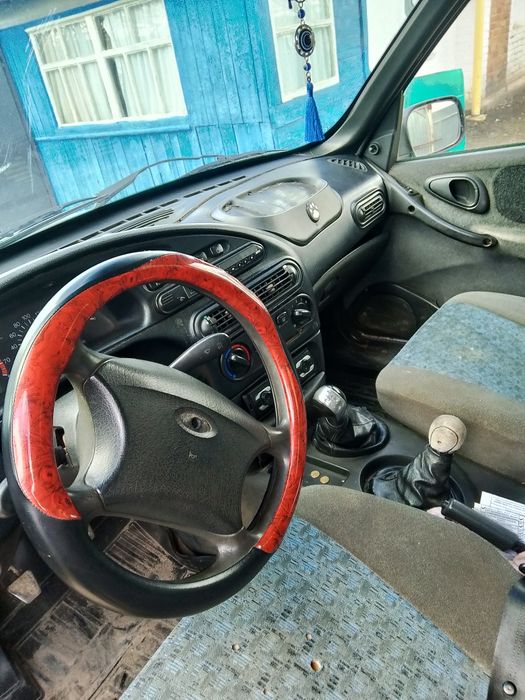 Продаётся Шевроле нива хорошие состояние