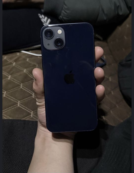 iPhone 13 гарантия