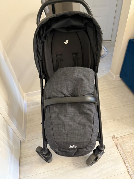 Коляска 2 в 1 ( люлька и прогулочный блок)