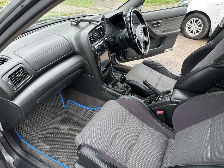 Subaru legasy 2.0