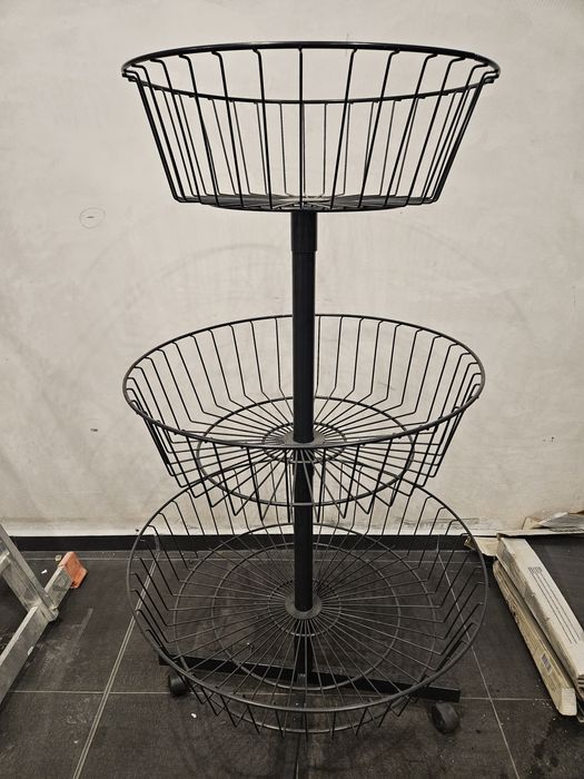 Телен стилаж с кошници