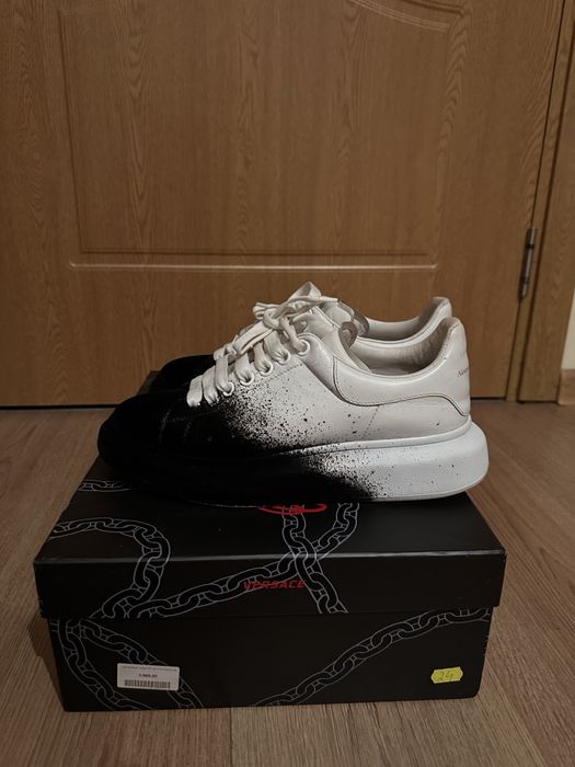 Alexander Mcqueen
