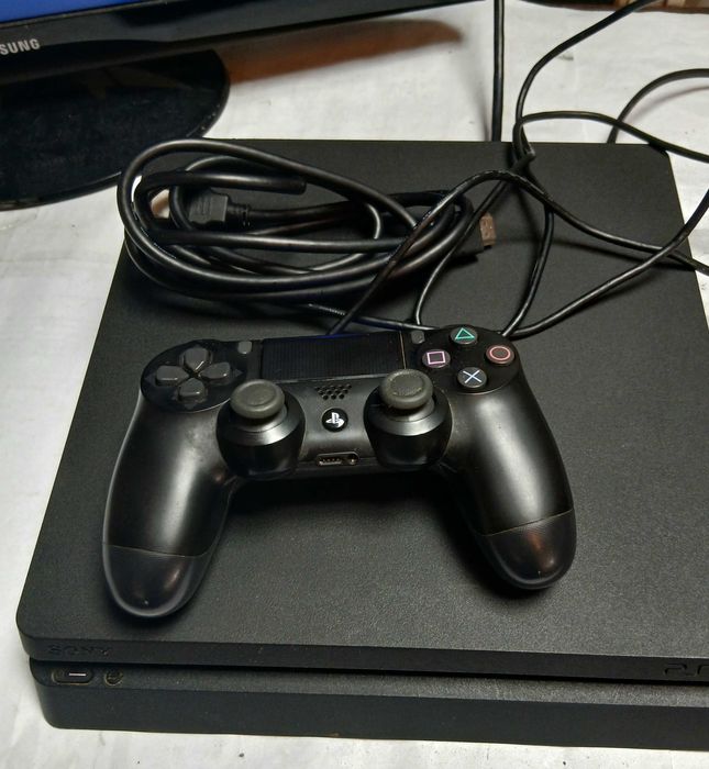 PlayStation 4 с контролер v.11.5