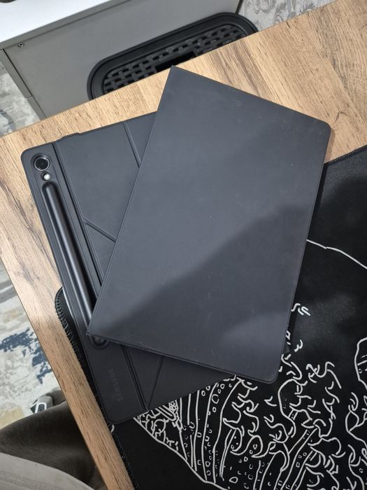 Планшет Samsung Galaxy Tab S9 в отличном состоянии