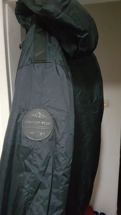 Geaca barbati noua, fermoar capse 7 buzunare groasa gluga guler inalt