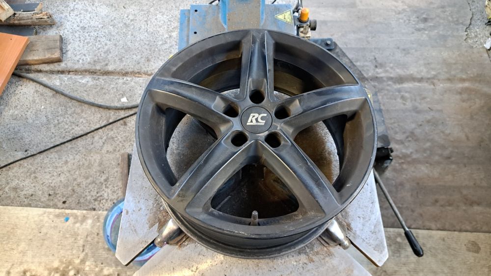 Джанти 16" 5х105 Brock /Черен мат