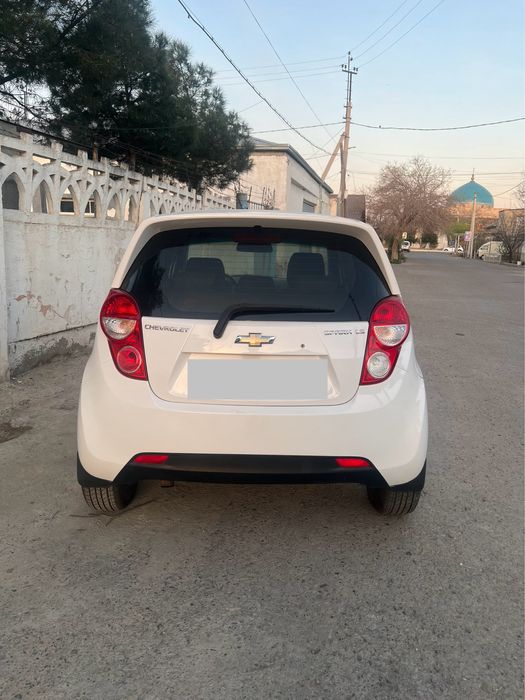 Chevrolet spark 2016