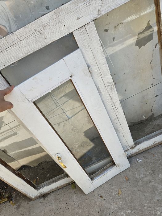 Айна сатылады. Окно продается