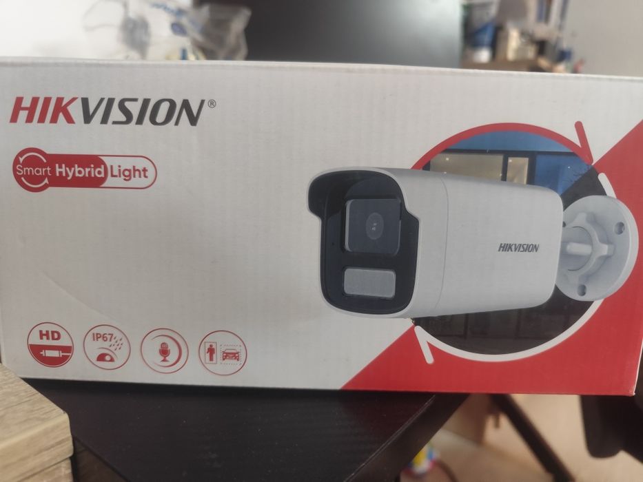 Camera Hikvision DS-2CD1T83G2-LIUF 8MP