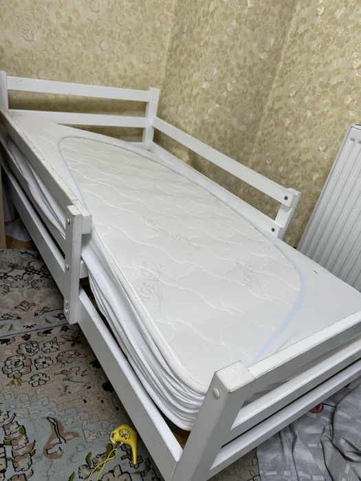 Продается детский кровать 140/75