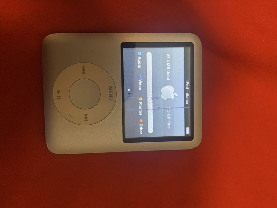 Ipod nano 3 gen. Ipod nano 4gb