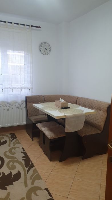 Apartament Decomandat de   Închiriat