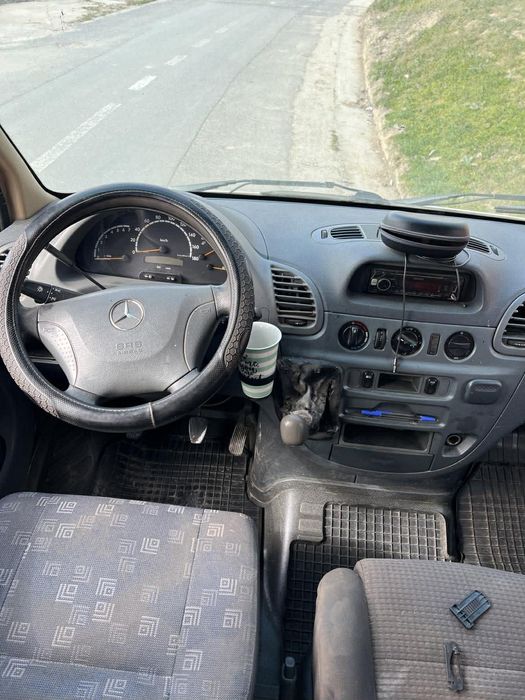 Mercedes sprinter