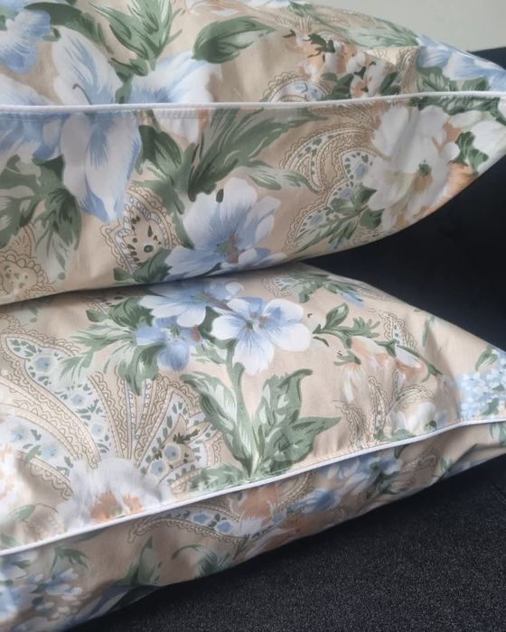 Perne umplute cu lână de oaie