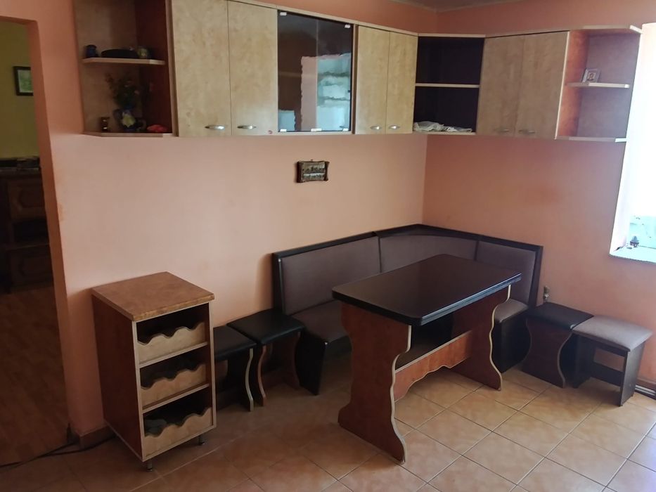 Vand apartament 3 camere