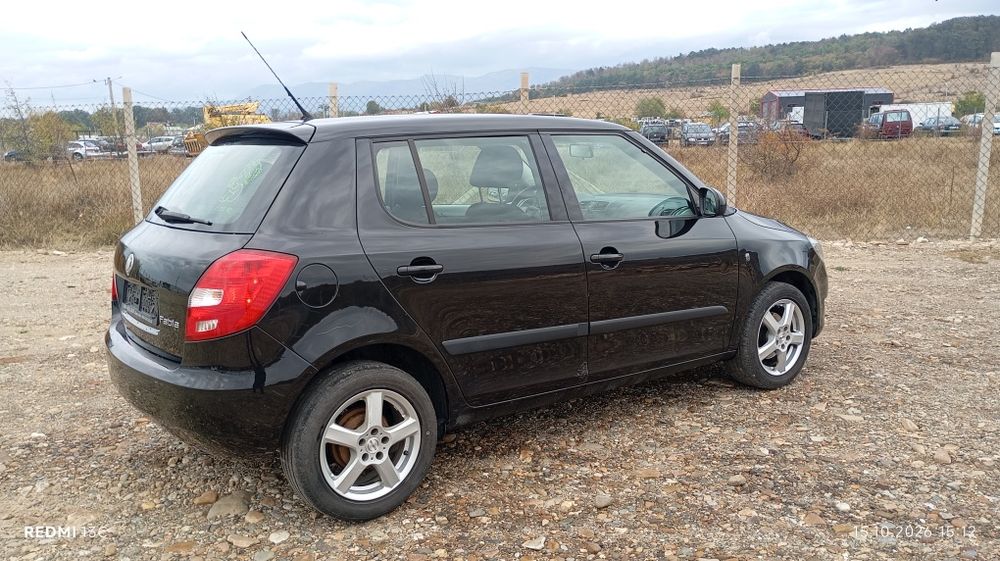 SKODA Fabia 2011 — imagine 3