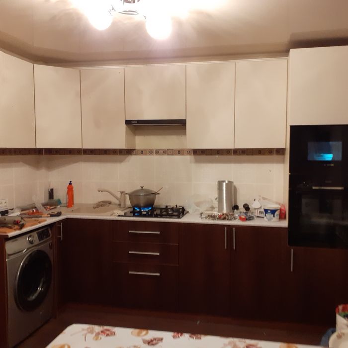 Кухонные гарнитуры