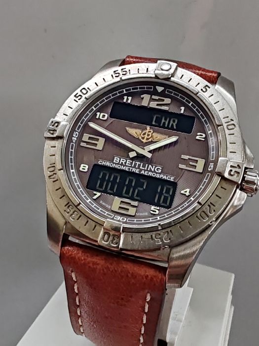 Ceas Breitling Aerospace Avantage Titanium Quartz 42 mm