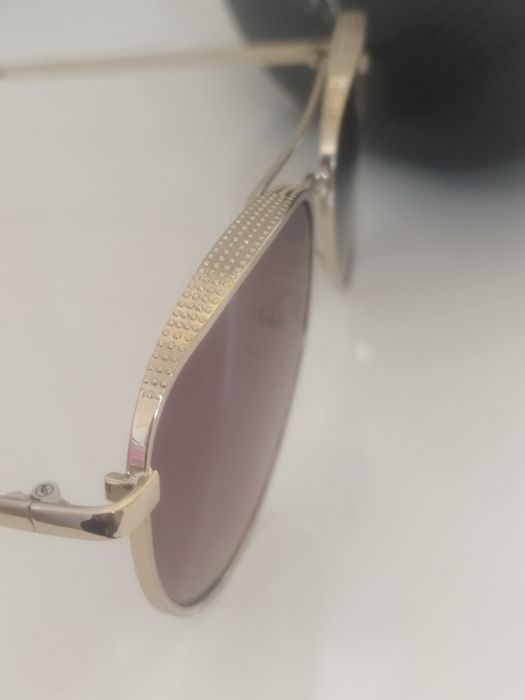 Слънчеви очила Guess