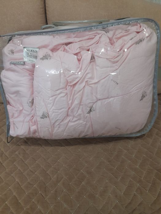 Продам зимнее, теплое одеяло.