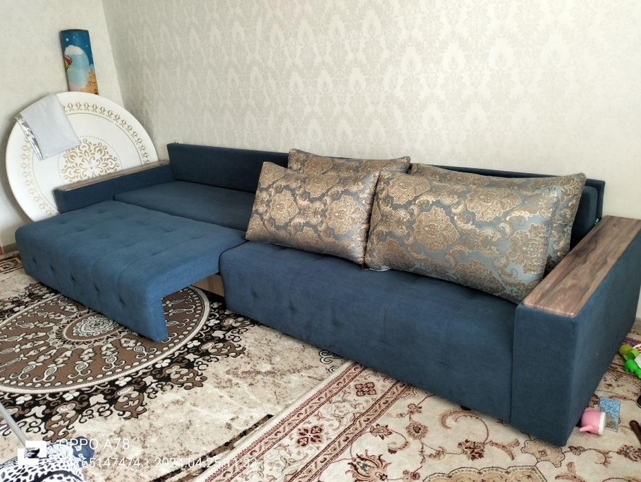 Продам большой диван