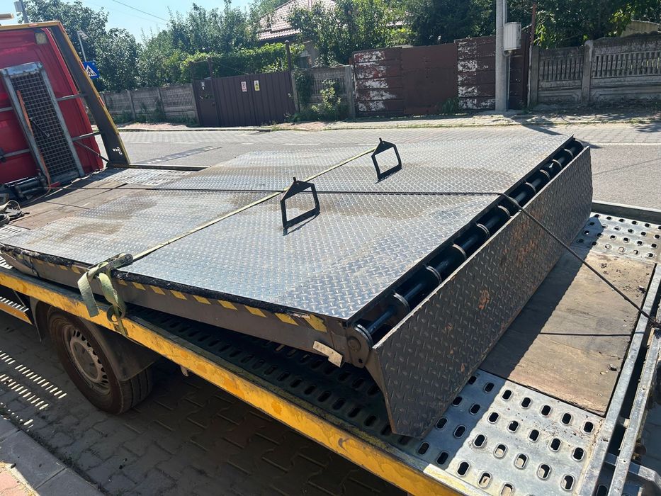 Rampa elevatie camion incarcare depozit