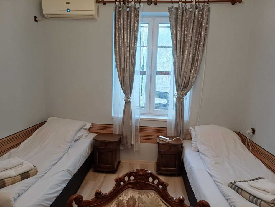 Продава се Тристаен апартамент в Пловдив, Център - 70 кв.м за 1337 €/кв.м - Снимка #7