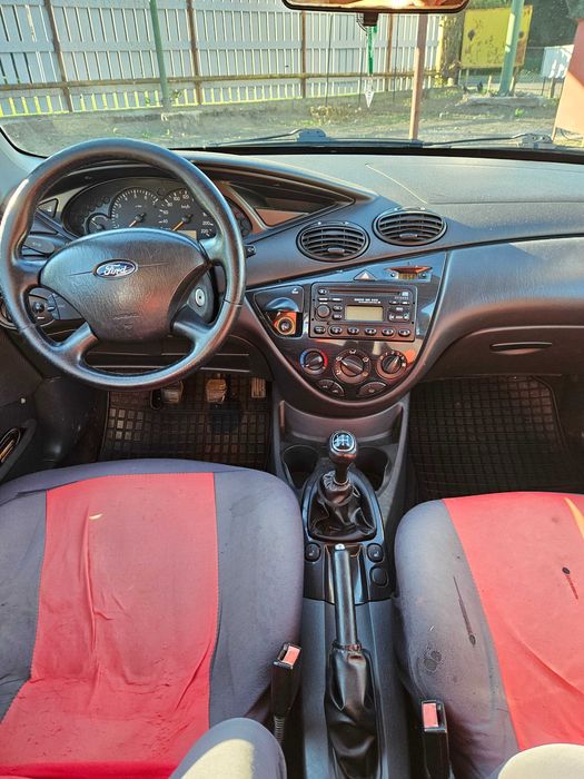 Ford Focus 1, 1.6 benzina și GPL