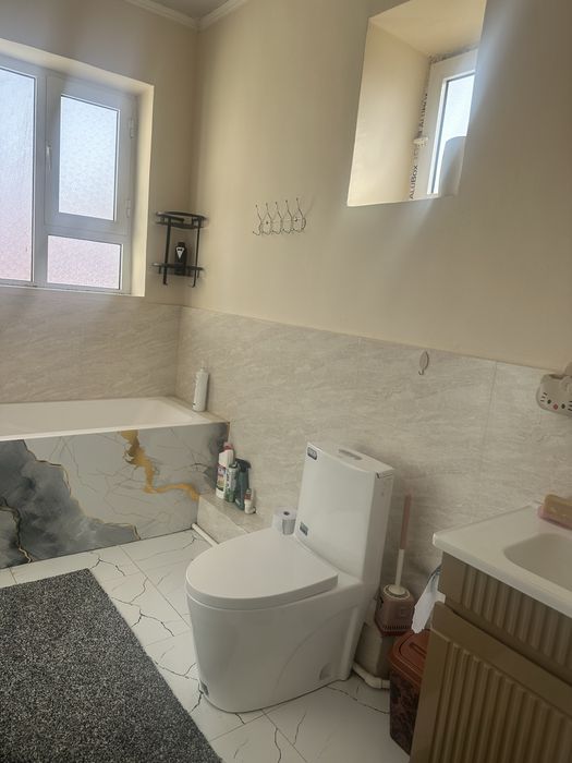 Ховли сотилади инфинбанк рупарасида