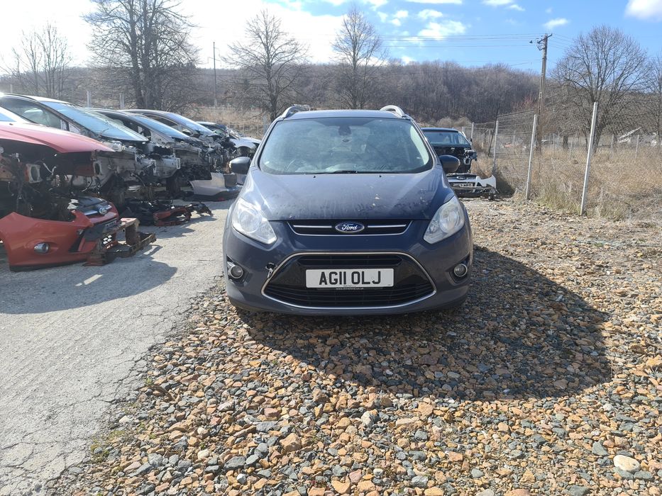 Dezmembrez Ford Grand C-Max 2012 2.0tdci